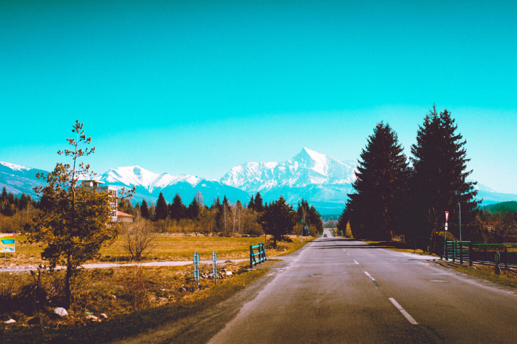 Road to Serenity: Majestic High Tatras and Forest Embrace Wallpaper