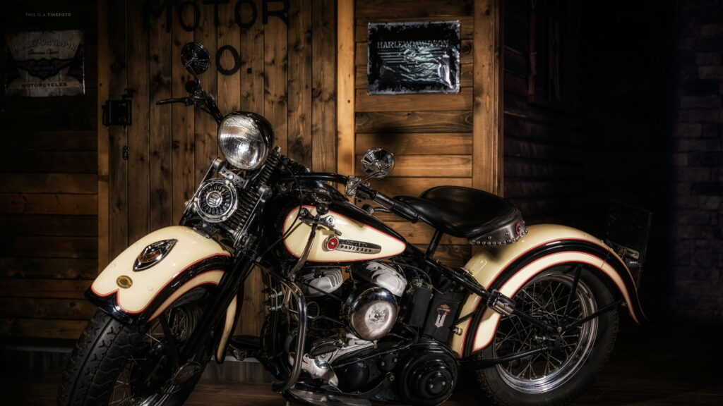 Roaring Freedom: A Harley-Davidson Odyssey - Captivating 4K Wallpaper showcasing powerful bikes