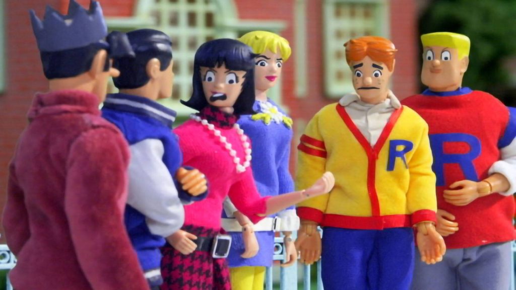 Robot Chicken stop-motion parody of Archie Comics gang in colorful textured design wallpaper