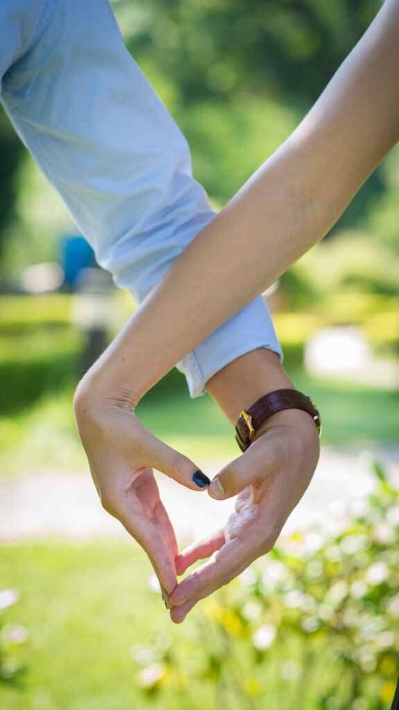 Romantic Couple Heart Shape Wallpaper - Love & Connection Background