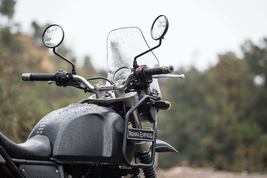 Royal Enfield Himalayan: Rugged Motorcycle Wallpaper for Adventure