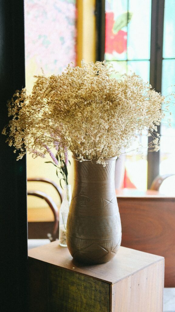 Rustic Dried Flower Bouquet Wallpaper - Cozy Earthy Background