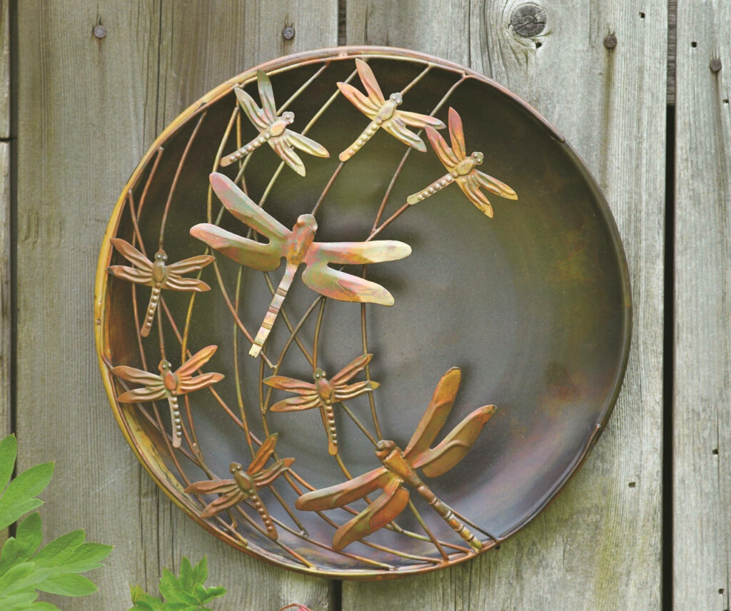Rustic Metal Dragonfly Garden Decor Wallpaper - Elegant Nature Design