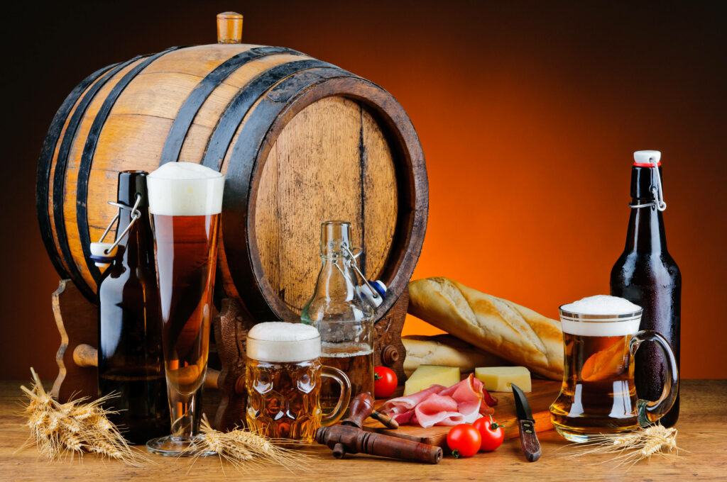 Rustic Tavern Wallpaper: Beer, Cheese & Bread Scene