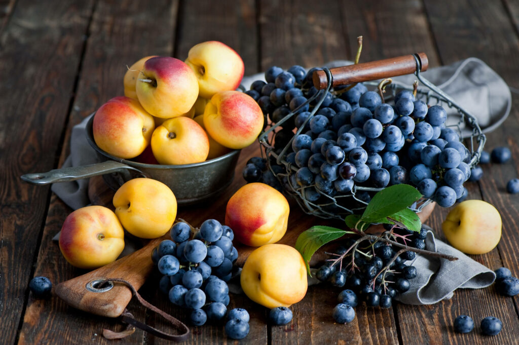 Rustic Nectarines, Apricots & Grapes Wallpaper - Vibrant Natural Display