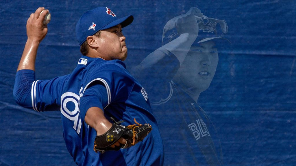 MLB pitcher Ryu Hyun-jin in dynamic throw with close-up portrait in blue Toronto Blue Jays uniform wallpaper