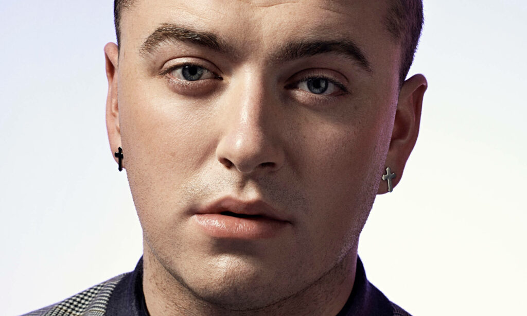 Close-Up Sam Smith Wallpaper: Expressive Gaze & Minimalist Style