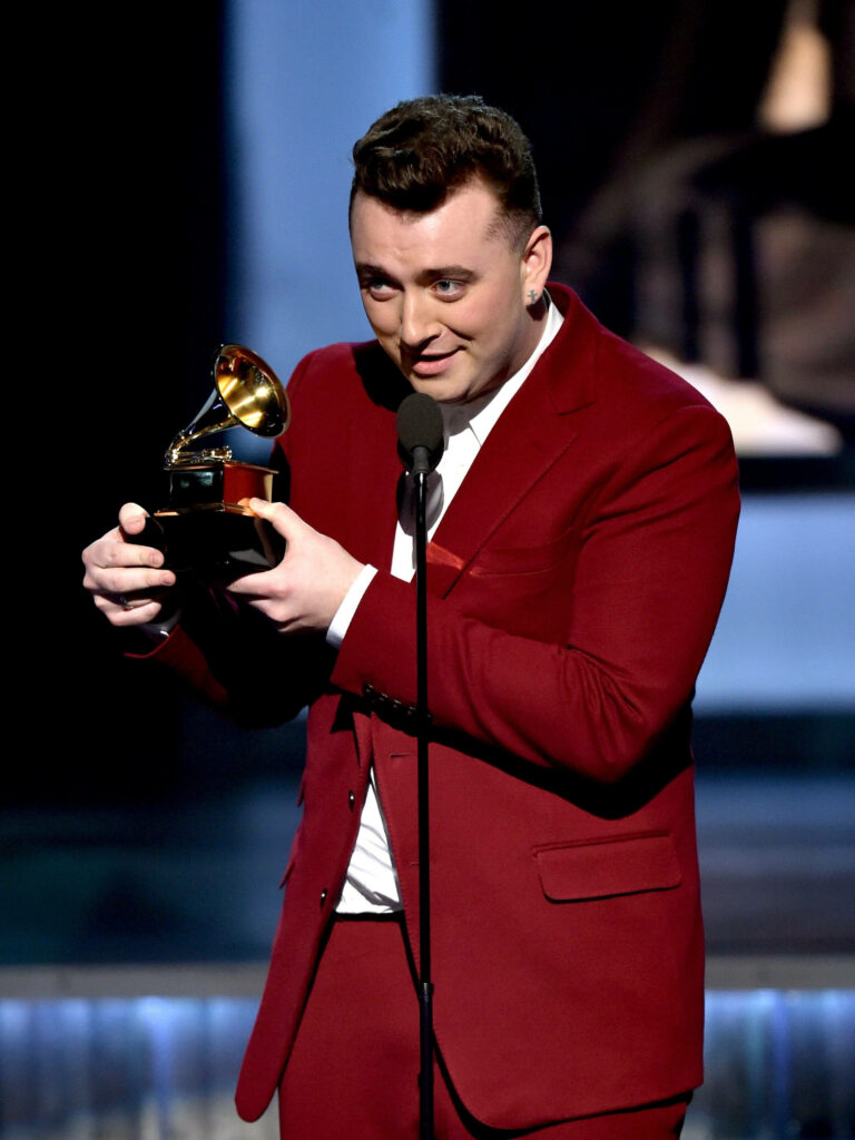 Sam Smith in Red Suit: Grammy Win Speech - Inspirational Wallpaper