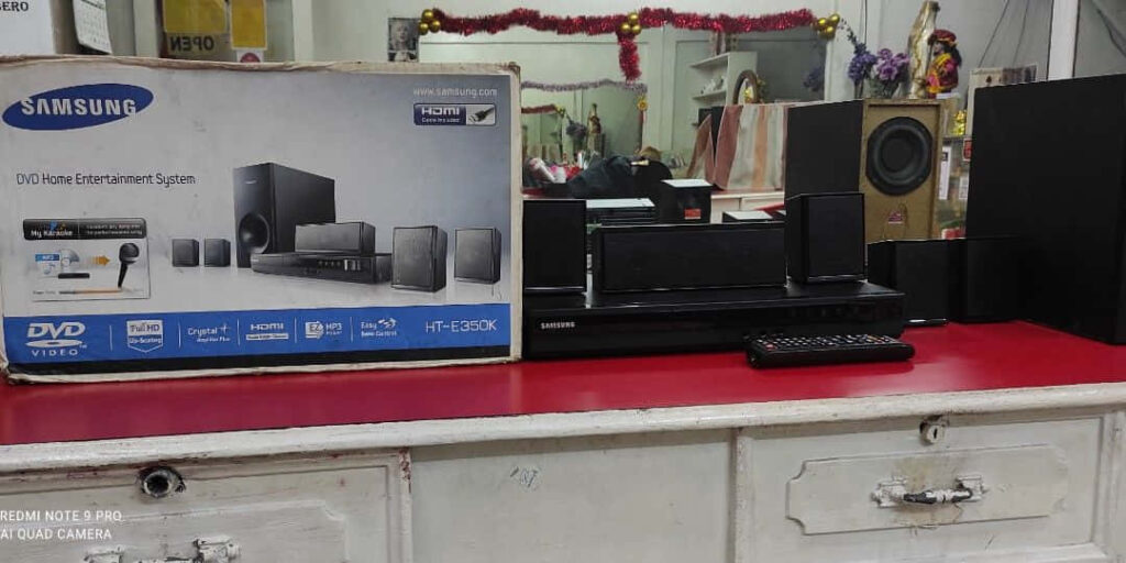 Sleek Samsung HT-E355K DVD Home Entertainment System Wallpaper