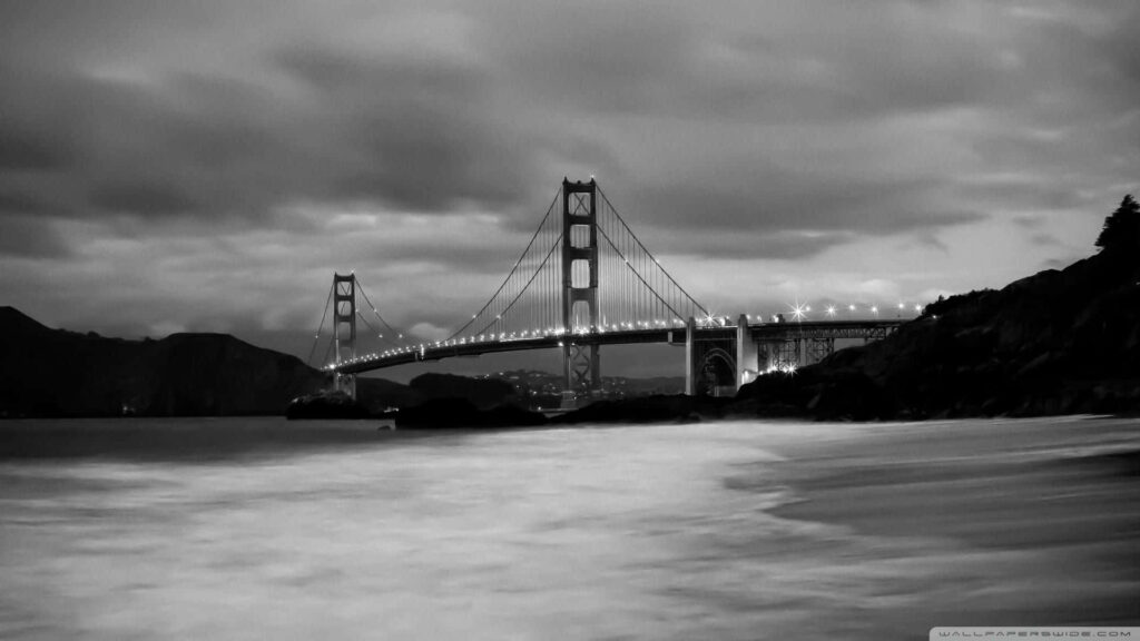Stunning Black & White San Francisco Skyline Wallpaper with Golden Gate