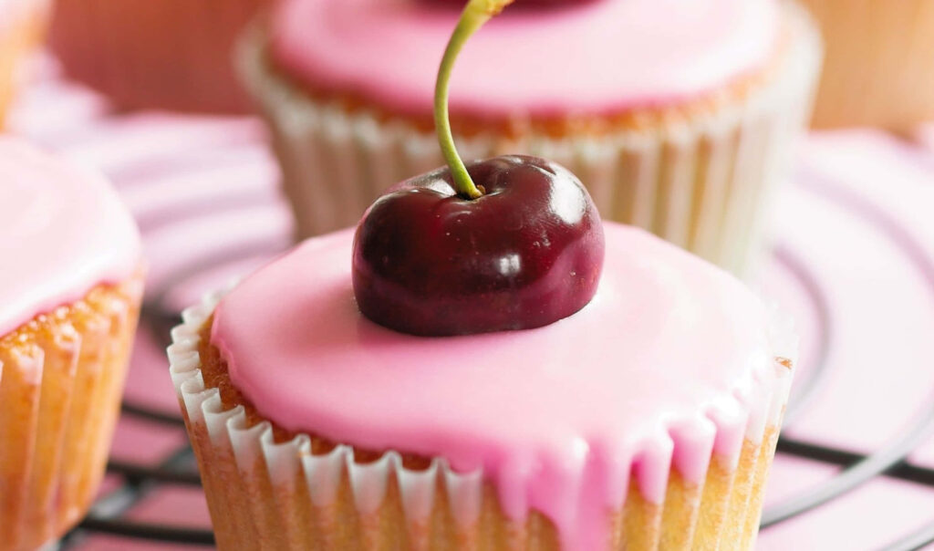 Savor the Tempting Sweet Delights - Dive into a Indulgent World of Chocolate Cake, Cheesecake, Fruit Tarts, and Ice Cream Wallpaper