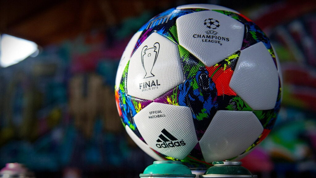 Adidas UEFA Champions League 2015 Berlin match ball wallpaper with urban graffiti background