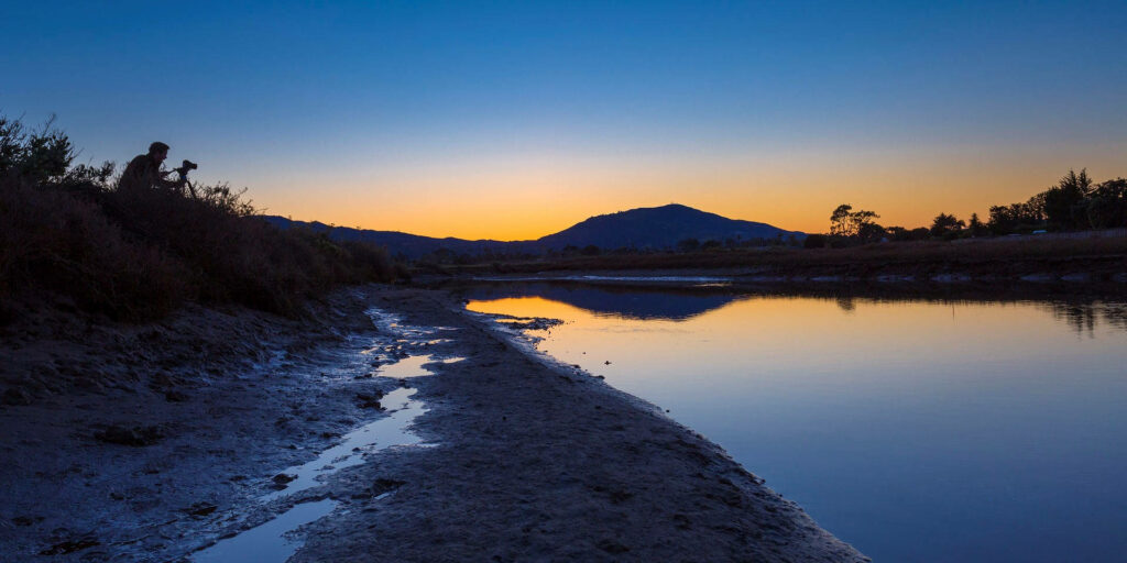 Tranquil Carpinteria Salt Marsh Sunset: Serene Landscape Reflections Wallpaper