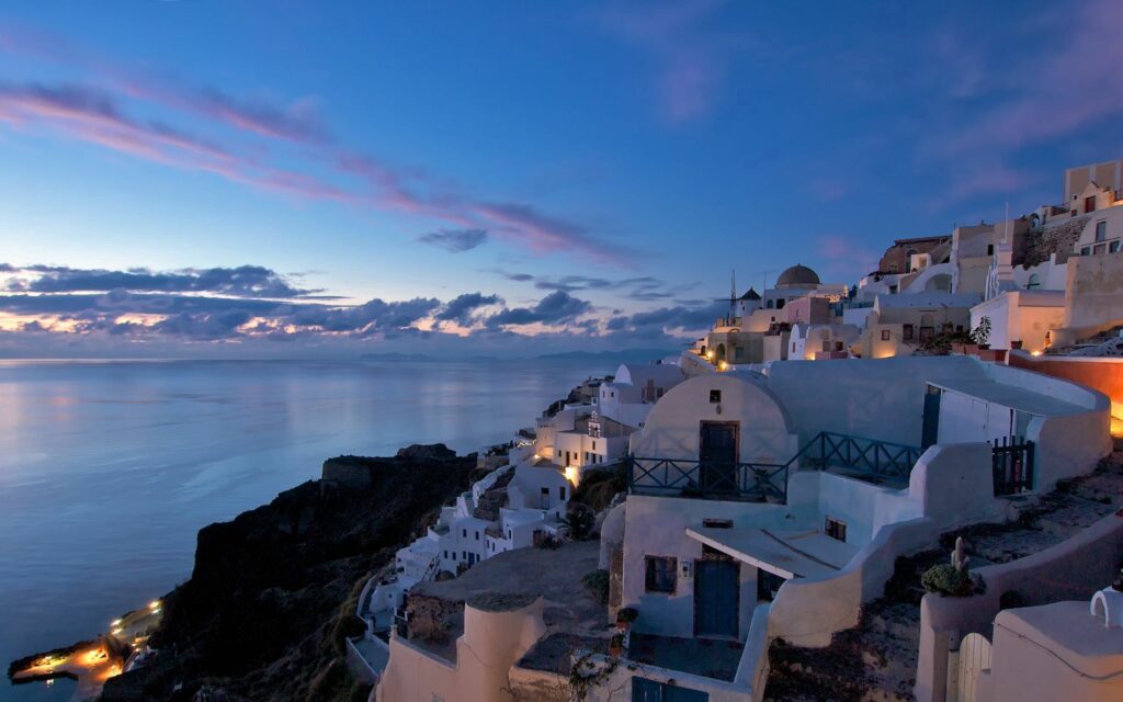 Serene Twilight Seaside Wallpaper: Whitewashed Cliffs & Calm Seas