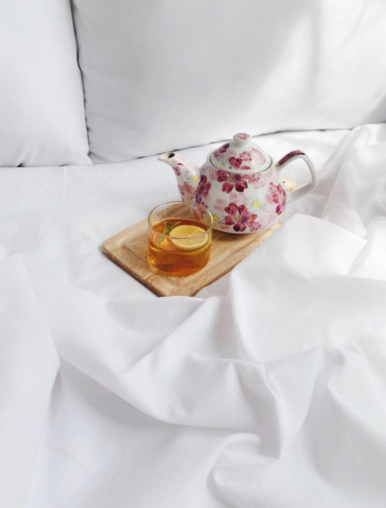Cozy Floral Teapot & Tea Setup: Serene Morning Wallpaper