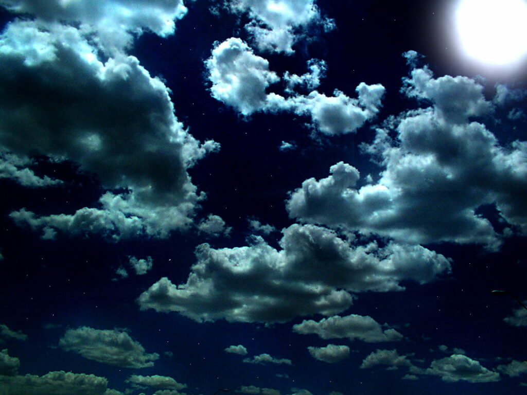 Serene Night Sky Wallpaper with Moon & Stars - Tranquil Background