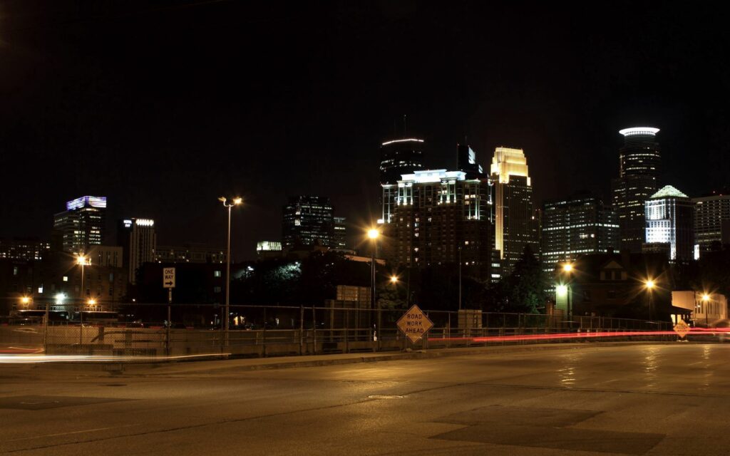 Serene Nighttime Urban Wallpaper: Charming Street View & Lights