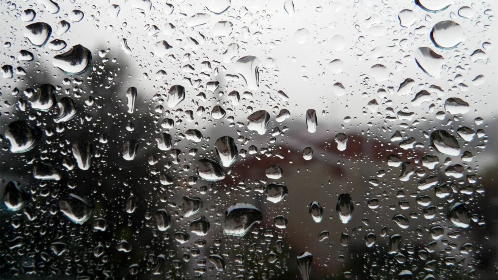 Calm Raindrop Wallpaper: Serene Glass Background for Tranquil Vibes