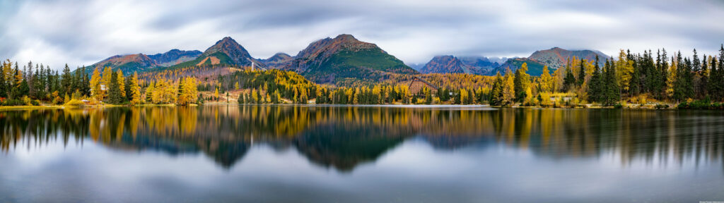 Majestic Mountain Mirror: Captivating 4k Lake Reflection in Ultra Widescreen Wallpaper