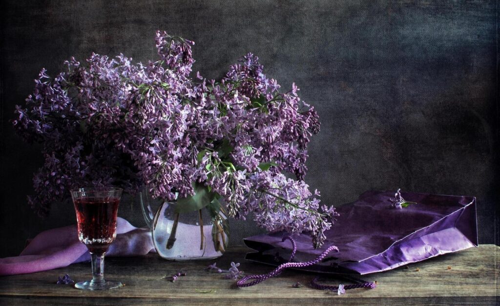 Serene Spring Lilac Bouquet Wallpaper with Rustic Background