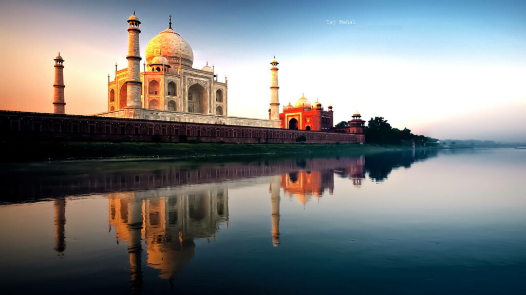 Stunning Taj Mahal Sunset Wallpaper - Reflective Beauty Background