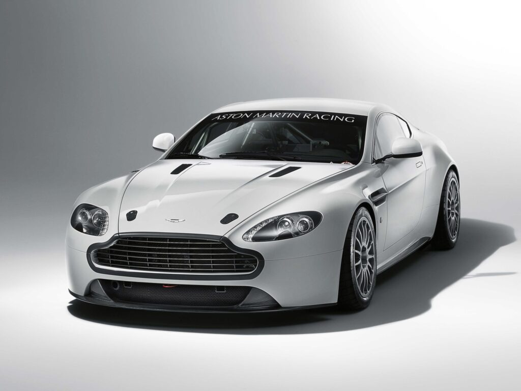 Stunning White 2010 Aston Martin V8 Vantage - Luxury Sport Car Wallpaper