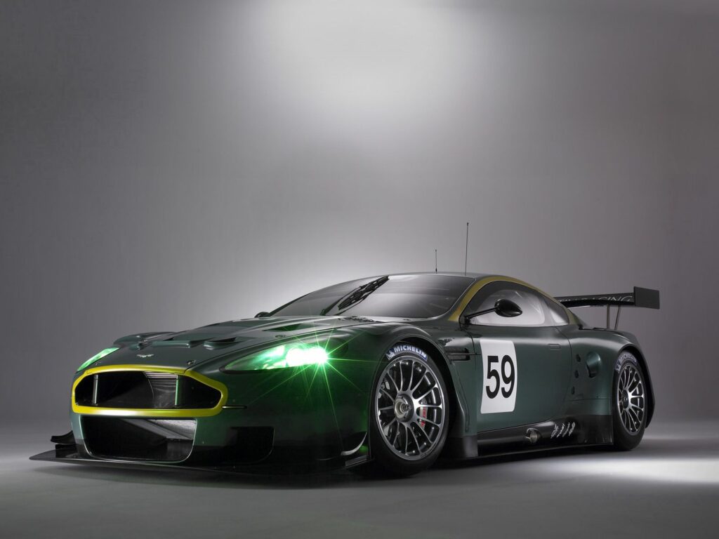 Stunning Aston Martin DBR9 Wallpaper: Sleek Design & Racing Power