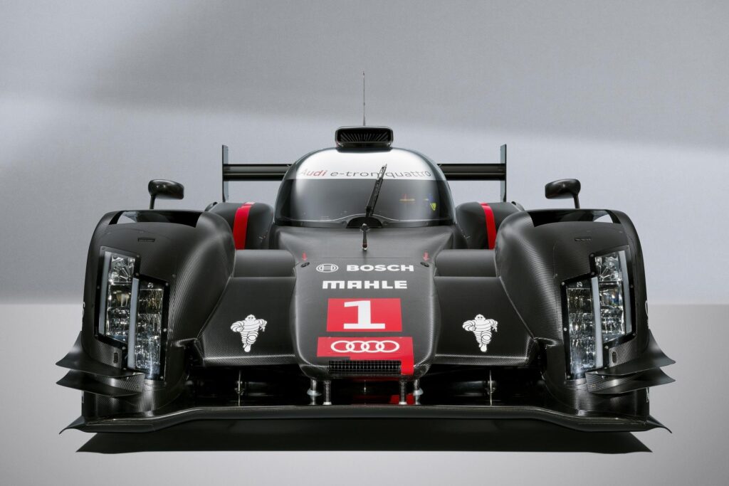 Sleek Audi R18 Wallpaper: Iconic Design & Racing Power
