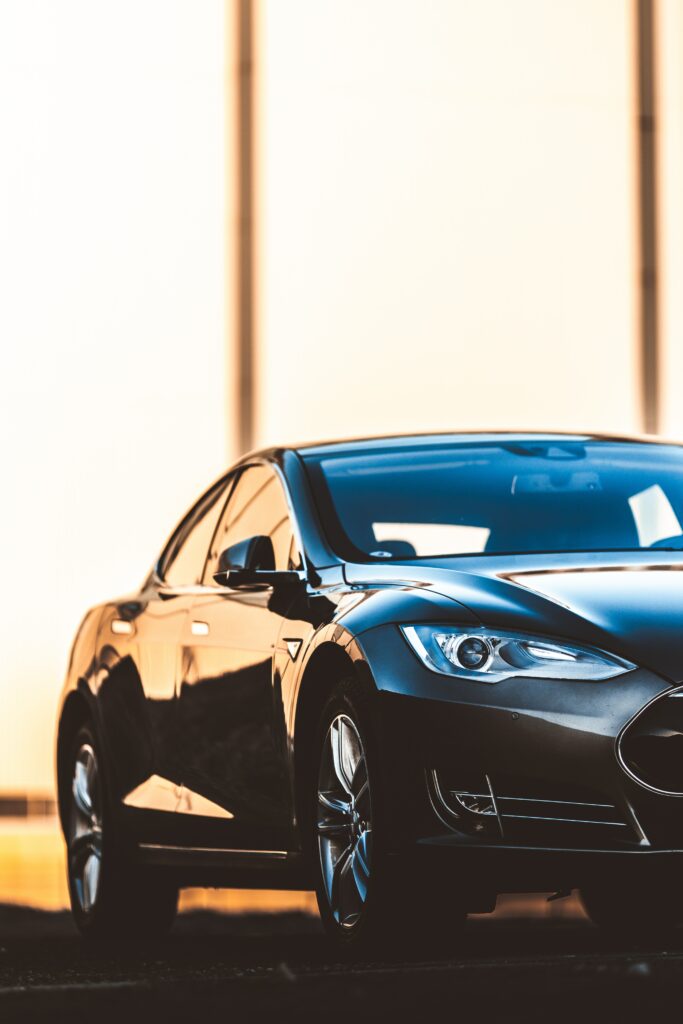 Stunning Black Tesla Model S Wallpaper: Modern Design & Innovation