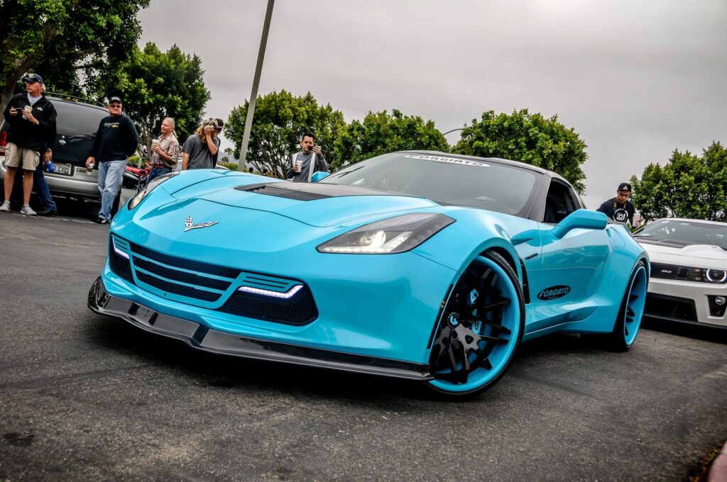 Stingray Sports Car Wallpaper: Sleek Design & Stylish Forgiato Wheels