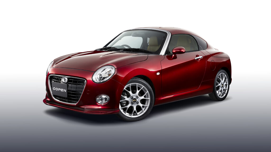Stylish Daihatsu Copen Concept Car Wallpaper - Side View Design