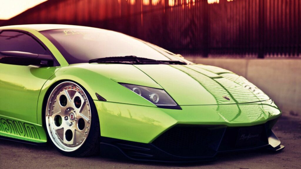 Stunning Green Lamborghini Wallpaper: Sleek Design in 1920x1080
