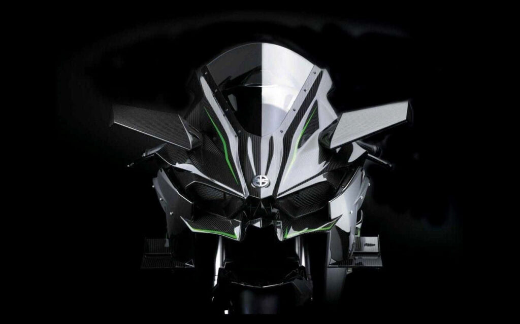 Futuristic Kawasaki Motorcycle Wallpaper: Sleek Design & Aerodynamics