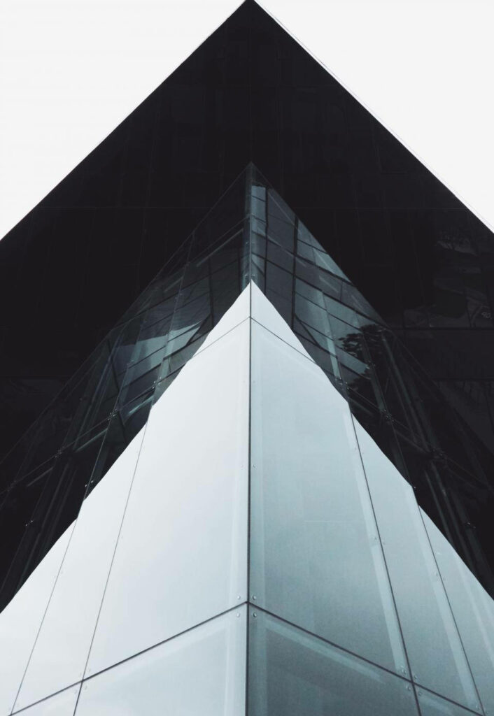 Modern Architectural Wallpaper for Samsung Galaxy S7 Edge - Sleek Design