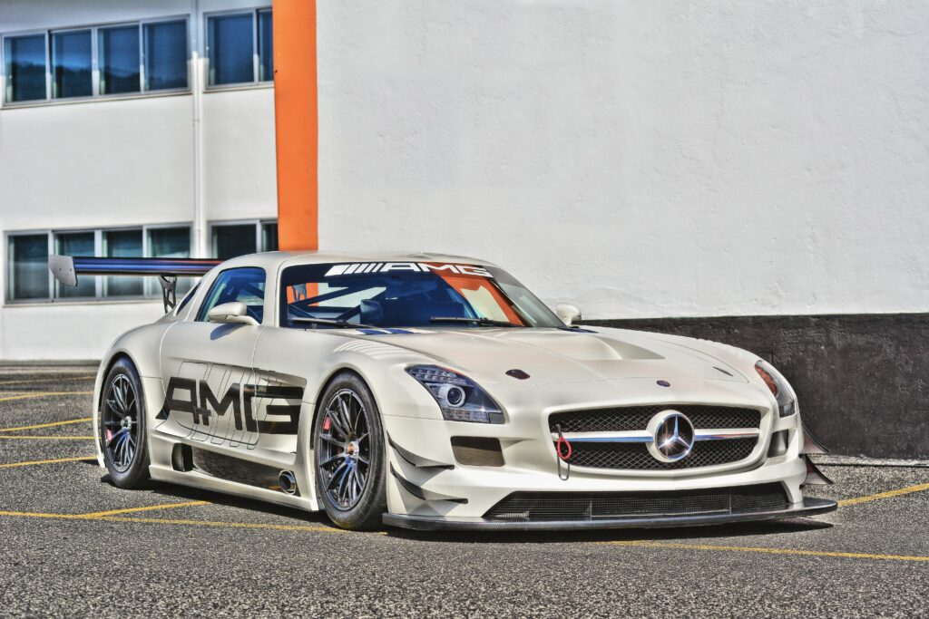 Stunning Side View of a Sleek Sports Car - High-Resolution Wallpaper