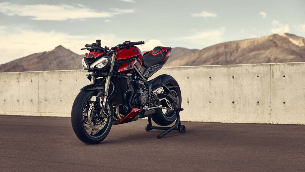 Triumph Street Triple R: Sporty Elegance Wallpaper Against Mountains