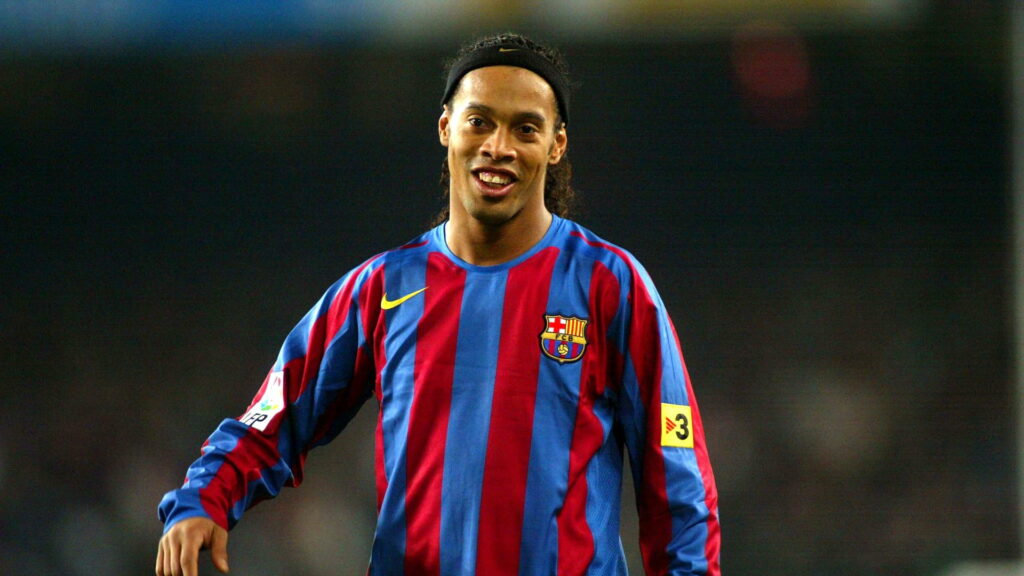 The Legend of Ronaldinho: FC Barcelona's Soccer Maestro in Stunning HD Wallpaper