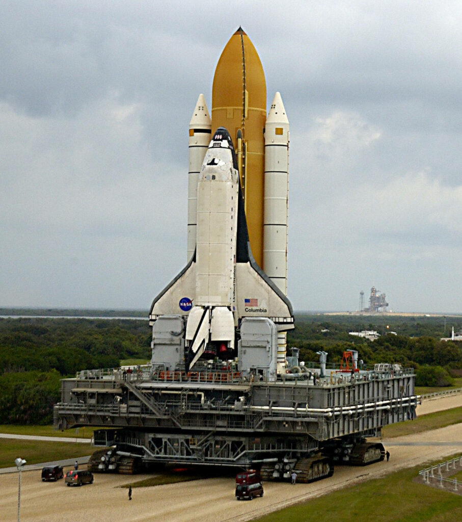 Stunning Space Shuttle Wallpaper: Crawler-Transporter at Kennedy Space Center
