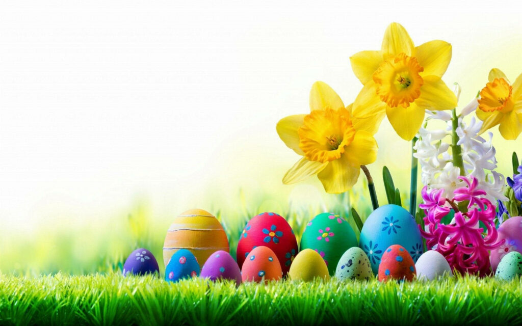 Blossoming Easter Delight: Painted Eggs Desktop Wallpaper