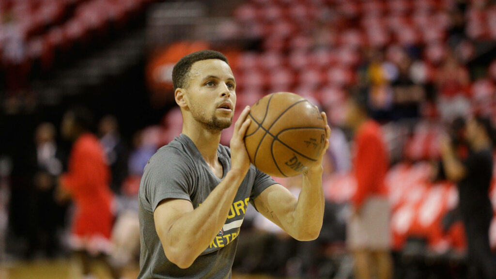Steph Curry's Winning Practice | A 4K NBA Wallpaper