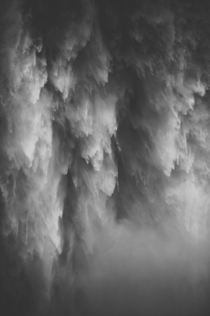 Stormy Sky Wallpaper: Dramatic Textured Grey Cloud Background
