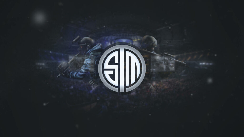 Golden Glory: TSM Logo Wallpaper for the Elite CSGO Team
