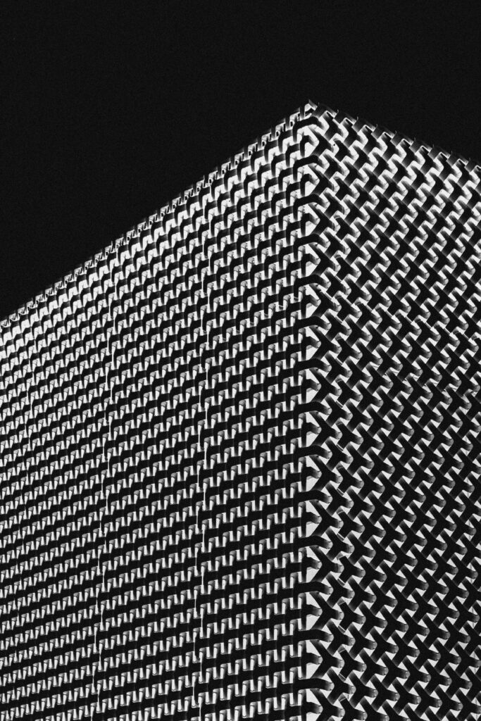 Stunning Black-and-White Modern Architecture Wallpaper Background