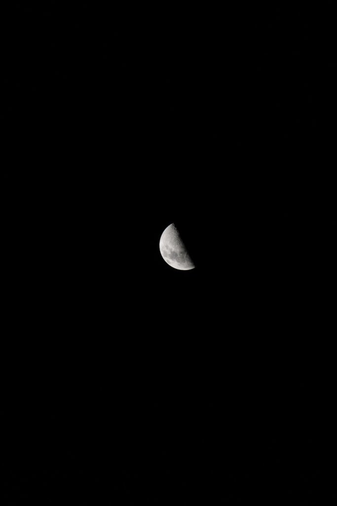 Serene Moon Wallpaper 4000x6000: Stunning Light & Shadow Contrast