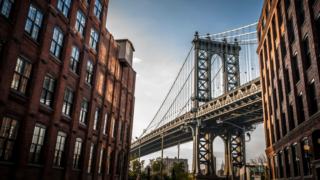 Stunning 4K Brooklyn Bridge Wallpaper: Iconic NYC Architecture Background