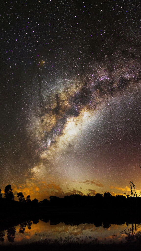 Stunning Amber Milky Way Wallpaper: Galaxy Reflection at Night