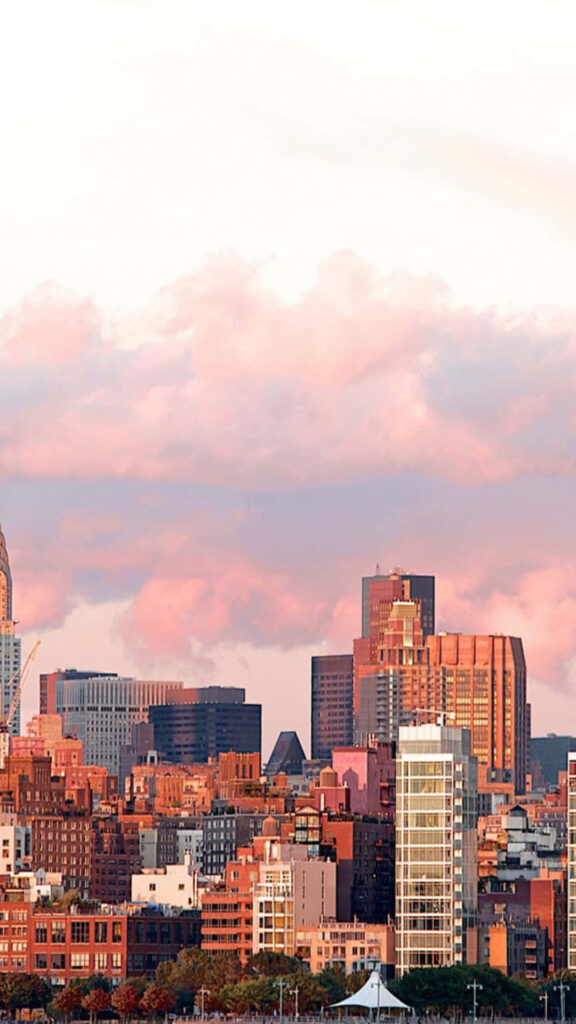 Vibrant Android NY Cityscape Wallpaper: Stunning Skyline & Evening Sky