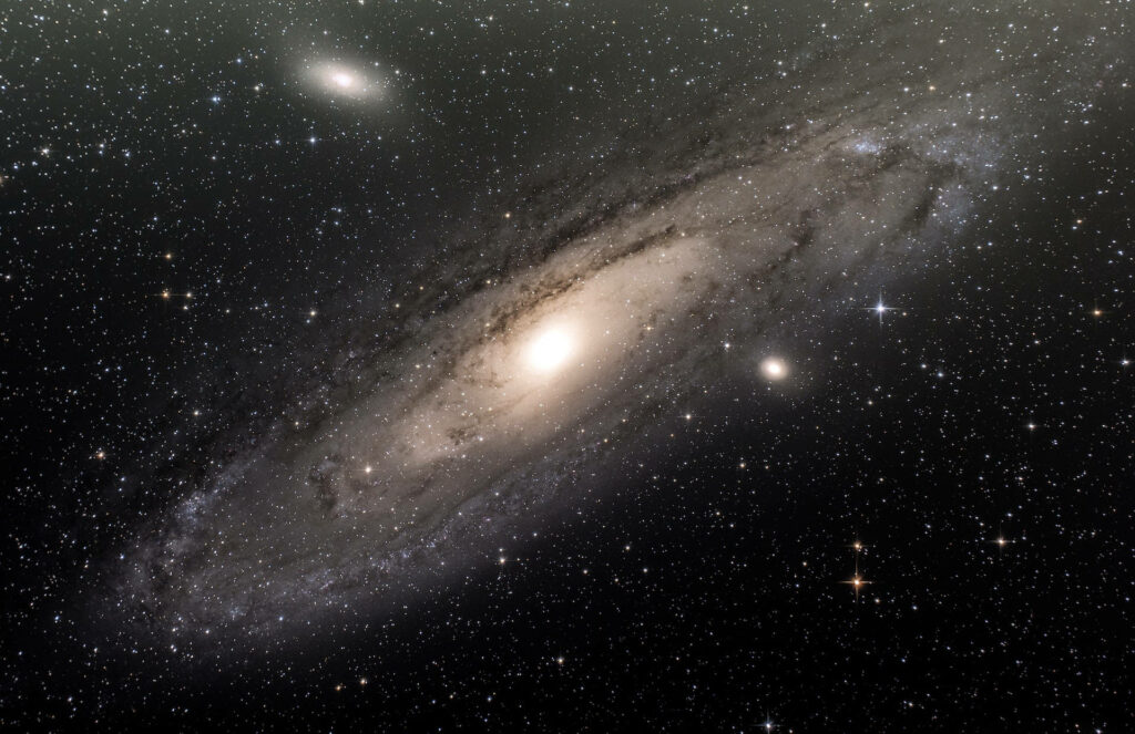 Stunning Andromeda Galaxy Wallpaper: Starry Sky Background