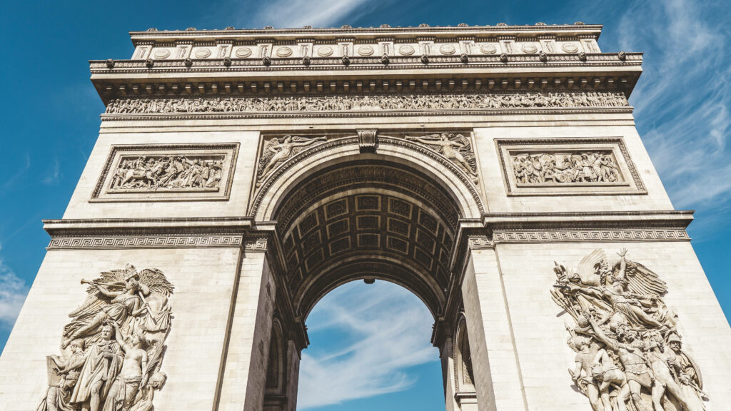 Stunning Arc de Triomphe Wallpaper: Iconic French Architecture Background