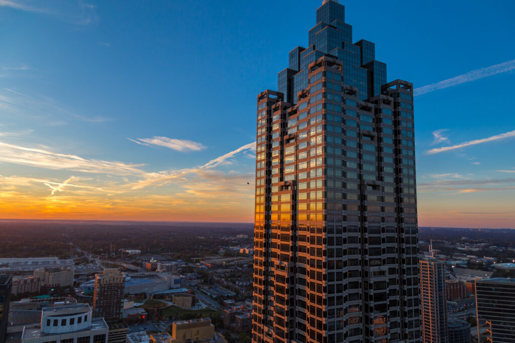 Stunning Atlanta Skyscraper Wallpaper: Modern Sunset Urban Scene